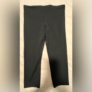 Under Armour Black Leggings calf length